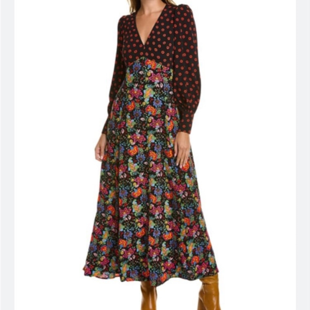 BODEN Blouson Sleeve Maxi Tea Dress
Black, Carnation Garden, 4 PETITE - Picture 3 of 11